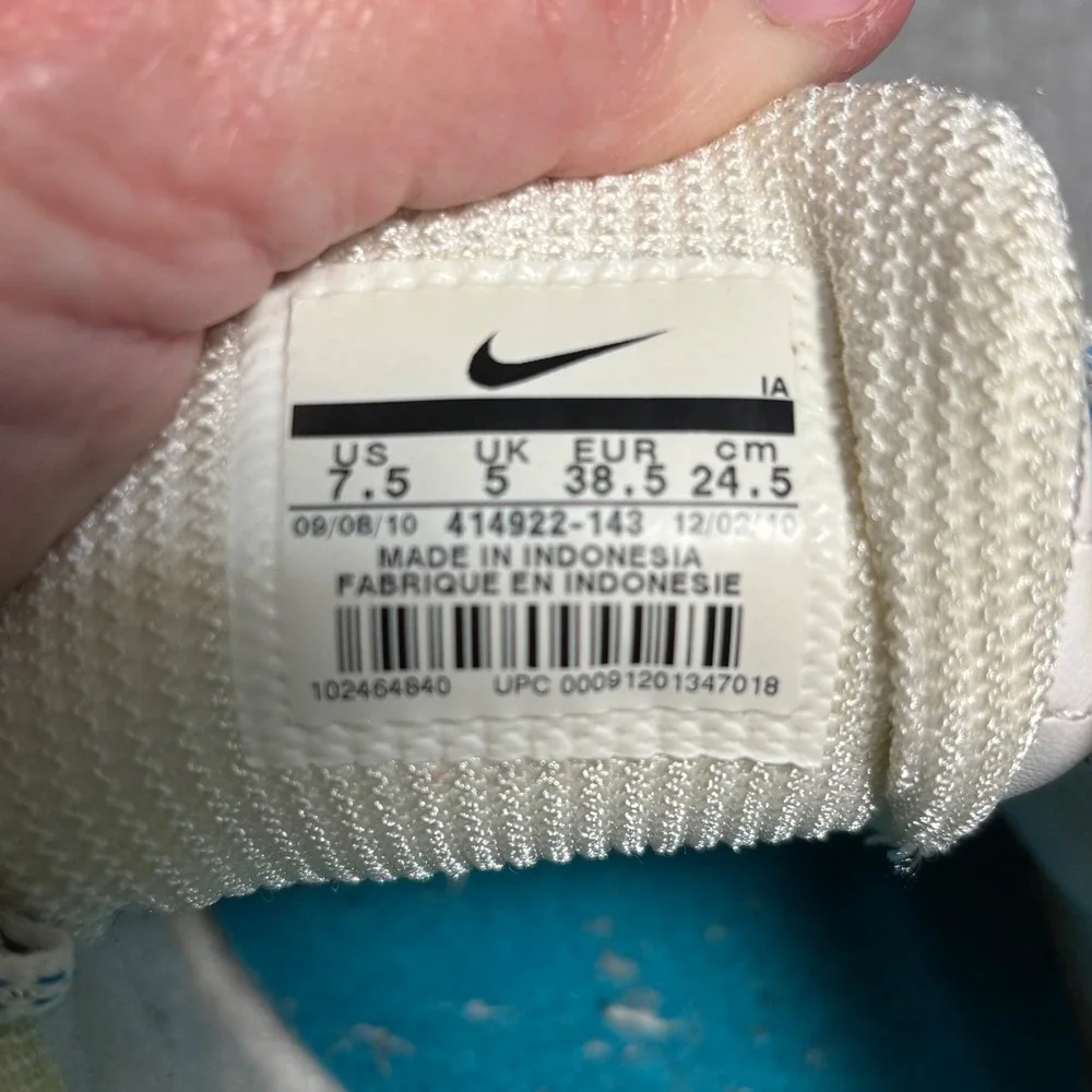 Nike Air Pegasus 83 Womens Sail Mineral Blue Volt Sneakers 414922-143‎